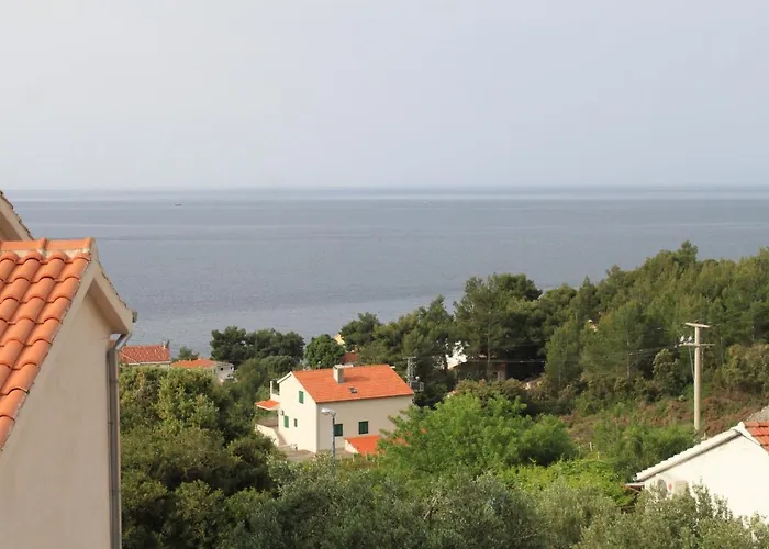 With Parking Space Ivan Dolac, Hvar - 10434 Appartamento *