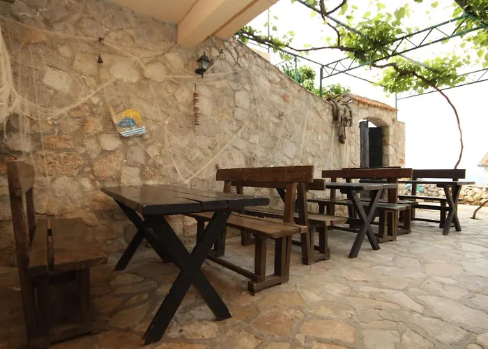 With Parking Space Ivan Dolac, Hvar - 10434 Jelsa (Hvar)