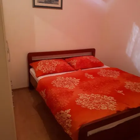 Apartment With A Parking Space Ivan Dolac, Hvar - 10434 Jelsa (Hvar)