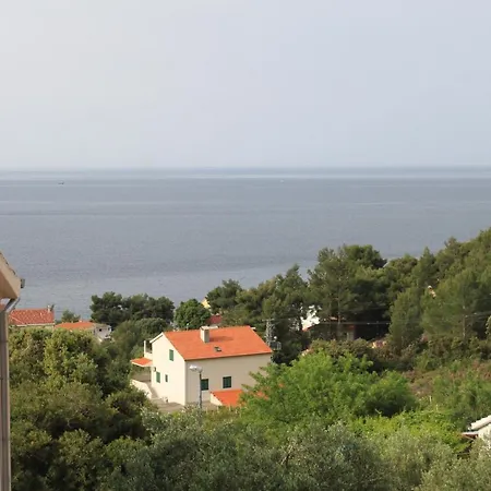 With A Parking Space Ivan Dolac, Hvar - 10434 Apartment *
